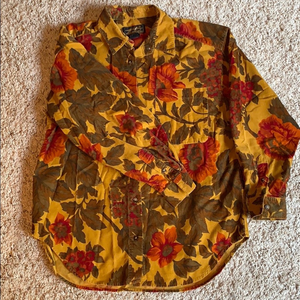 Long sleeve Eddie Bauer button up